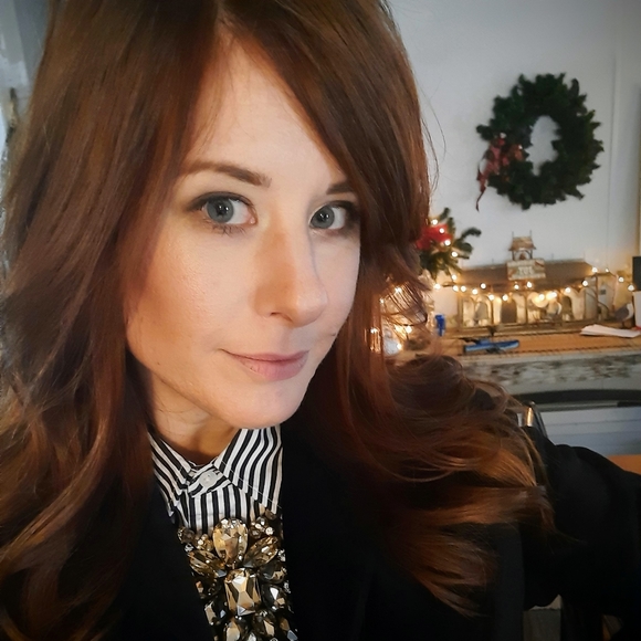 Meet your Posher, Katherine - Picture 2 of 7